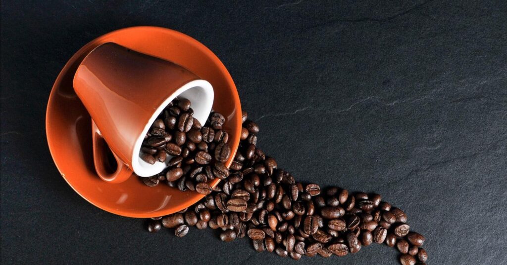 cuánta cafeína tiene el café